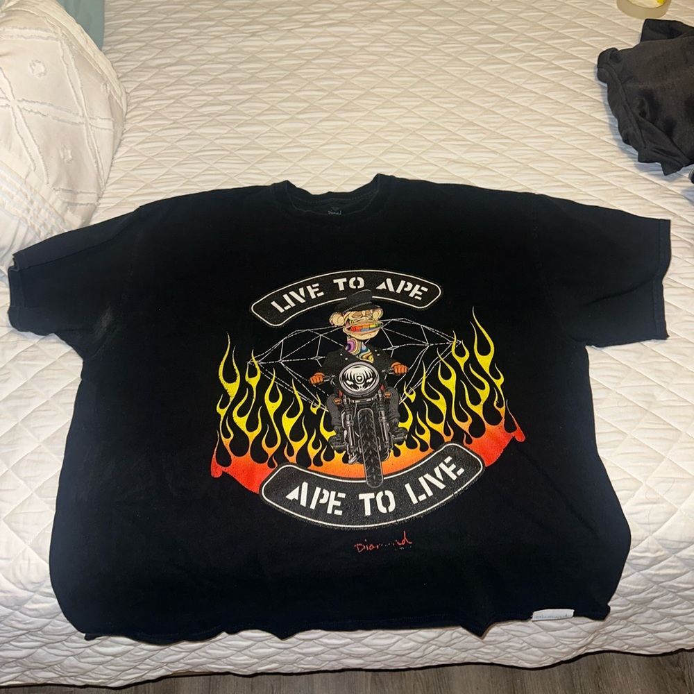 Diamond Tee Shirt “live to ape, ape to live”
